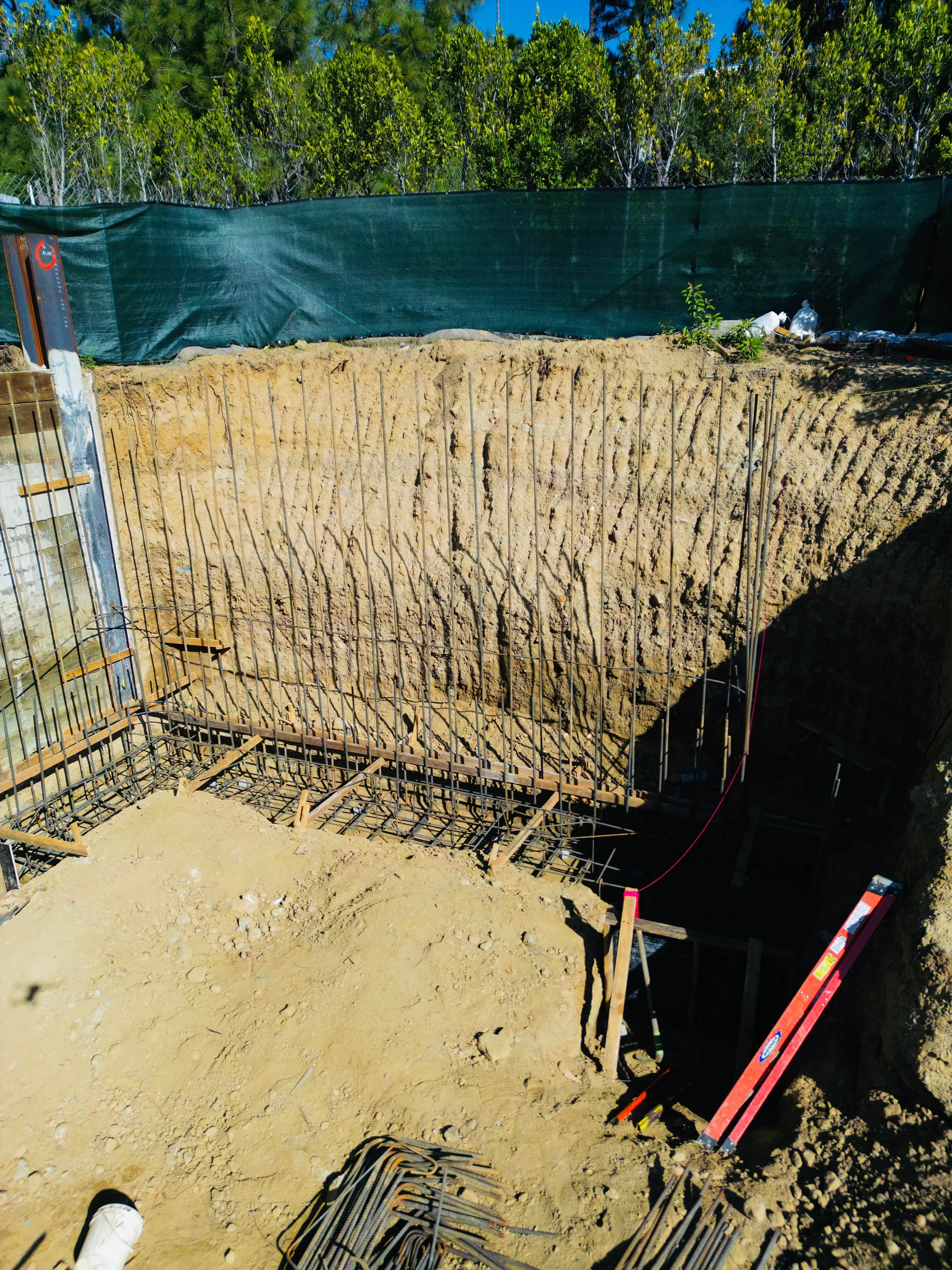 Hillside retaining wall rebar for high-end residential construction near Malibu